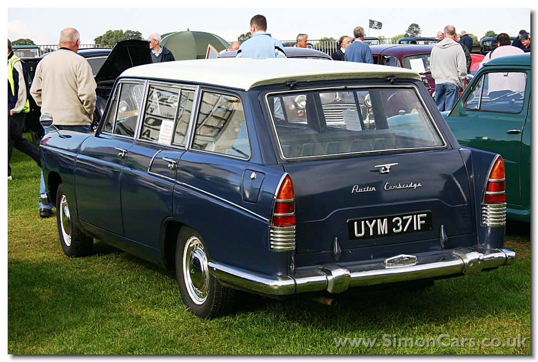 Austin A60 Cambridge Countryman rear