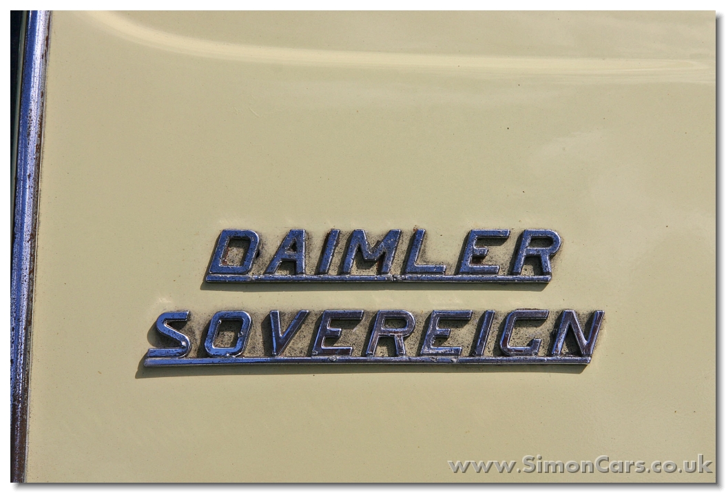 aa_Daimler Sovereign badge