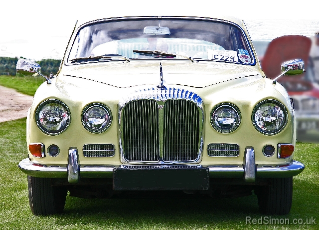 b_Daimler Sovereign head