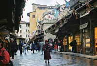 Shopping on the Ponte Vecchio