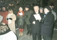 Carols around the town Xmas Tree